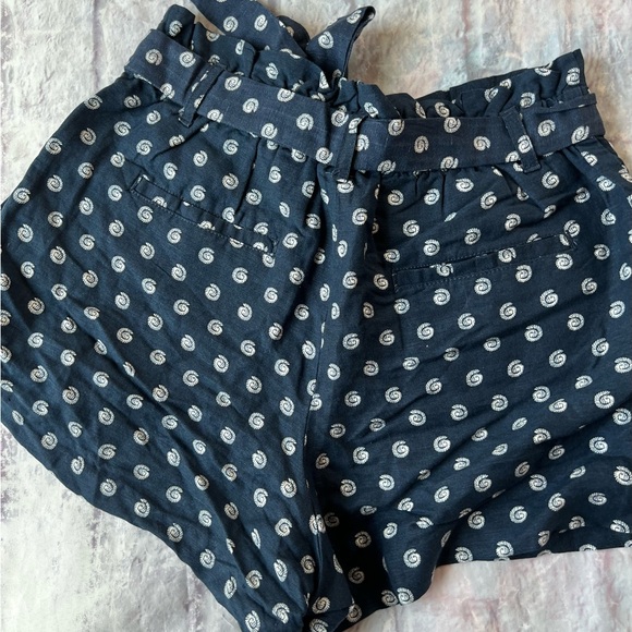 S NEW LOFT Womens Cotton Pull On Shorts Blue White Textured Pockets Drawstrinhg - Picture 8 of 8